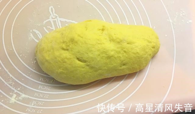 南瓜块|自制华夫饼,搭配了南瓜,好看又好吃!