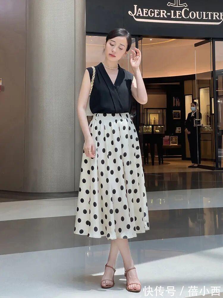 简约|30+的女性,这些穿搭模板赶快收藏起来,帮你打造内在优雅气质