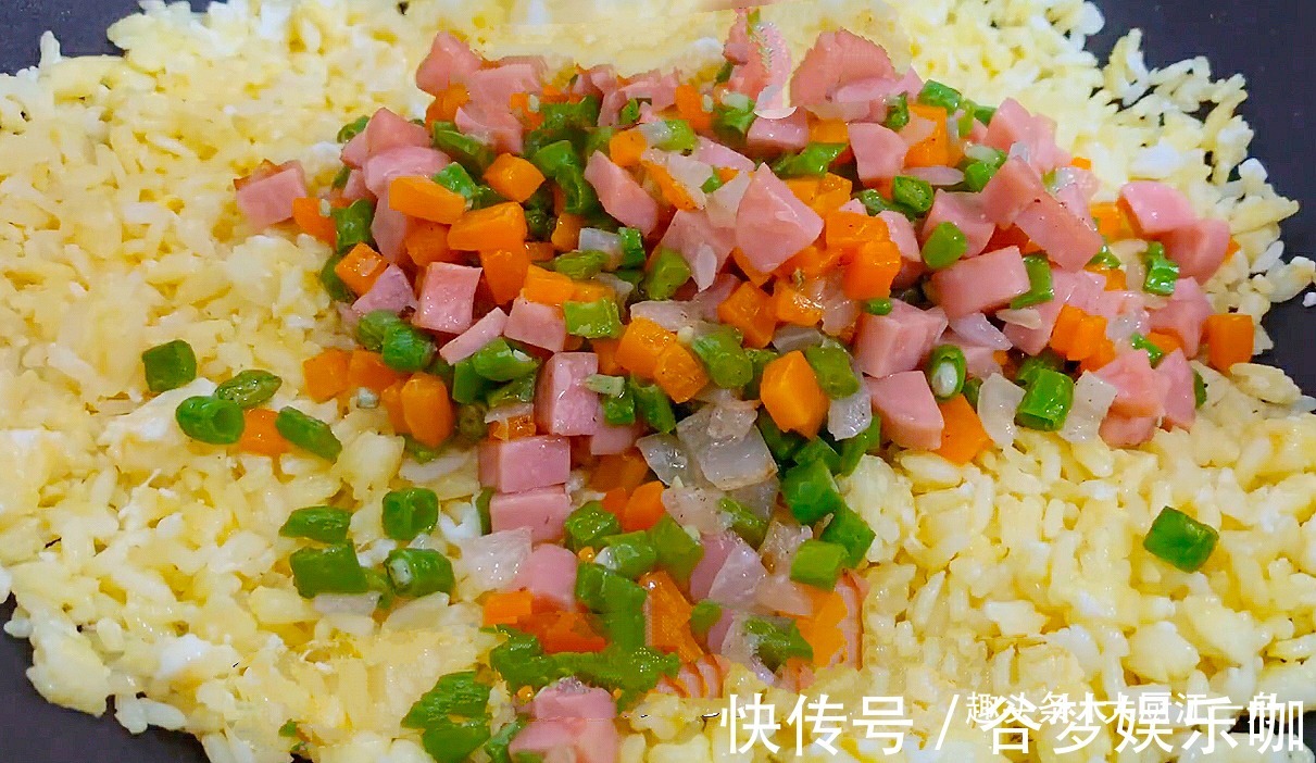 江一舟|蛋炒饭是先炒蛋，还是先炒饭？好多人都搞不清楚，教你饭店做法