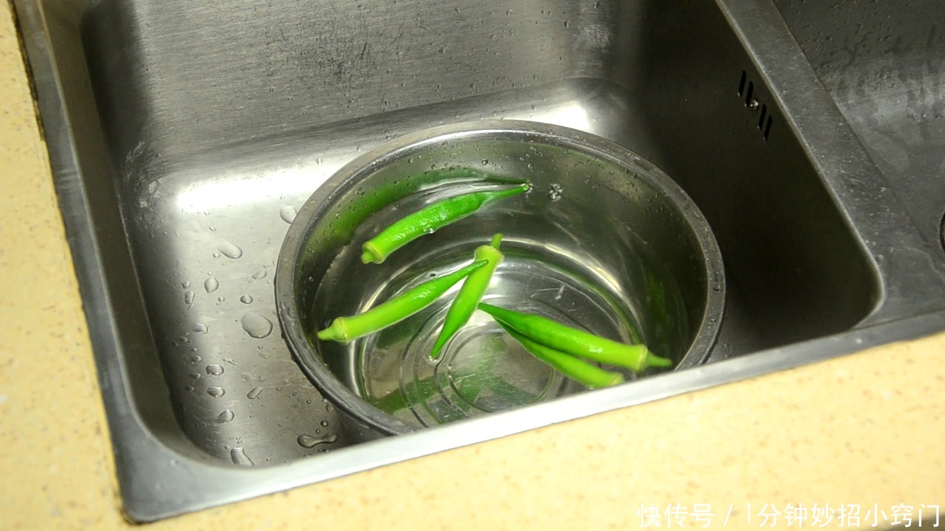 家里人|你家还在吃秋葵吗今天知道还不迟,尽早叮嘱家里人,太重要了