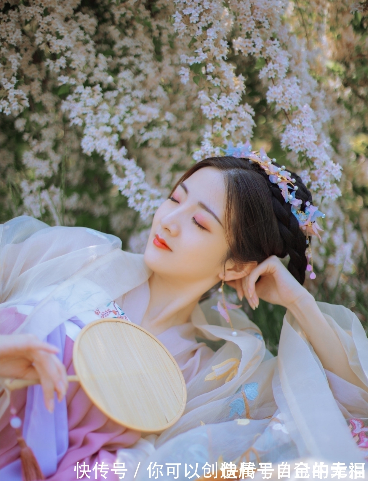 夜静!诗·九首丨星辰也有三生梦,霄汉犹存一寸柔