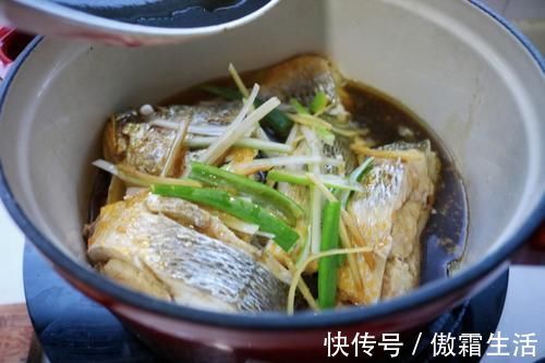 过年吃鱼年年有余，无水焗黄花鱼，学会了给家人露一手吧