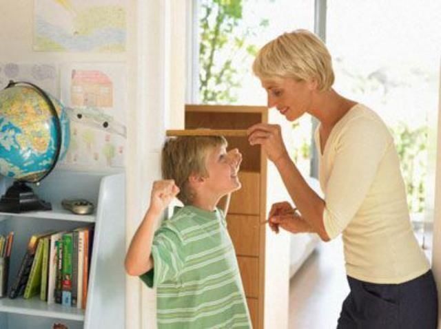 乐乐|孩子长高的黄金季节到了,家长这样做,能帮孩子多长几厘米