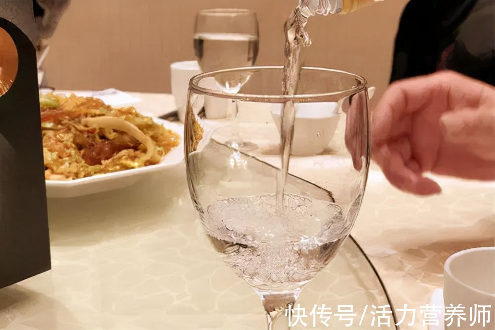 患者|全球肝癌患者多在我国,营养师发出提醒:这几种食物要管住嘴了
