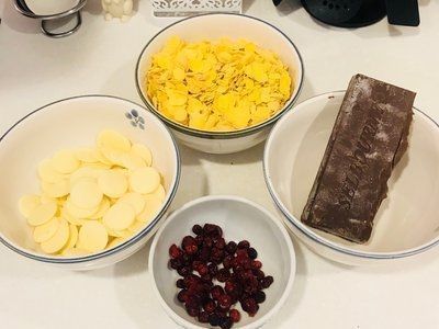 用油|巧克力饼干别再买着吃了,不用水不用油,而且不用烤,在家就能做