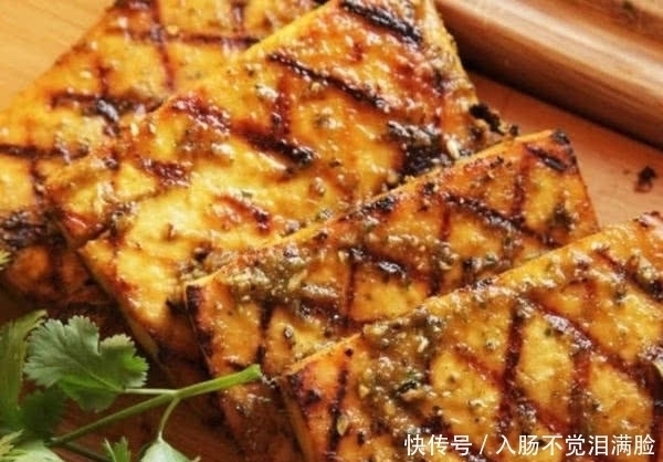 烧烤摊上最好吃的四种串串,不是蔬菜不是肉,拿烤腰子也不给换