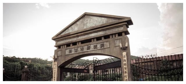 吴三省!吴邪去西王母国是巧合?还是吴三省的安排?是人菜“瘾”还大