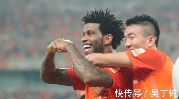 球迷们|正式确定!泰山老将亲承已与球队完成续约,俱乐部善举获球迷点赞