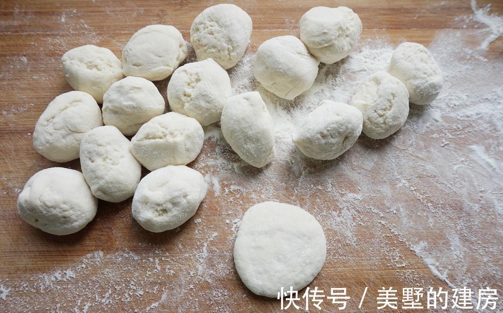 卤肉馅|在家蒸包子试试香菇卤肉馅,简单又美味,酱香味浓郁,太解馋了