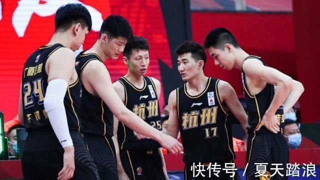 比赛|1战广厦3人受伤,赵岩昊被打掉2颗牙齿,广东男篮2战伤6人