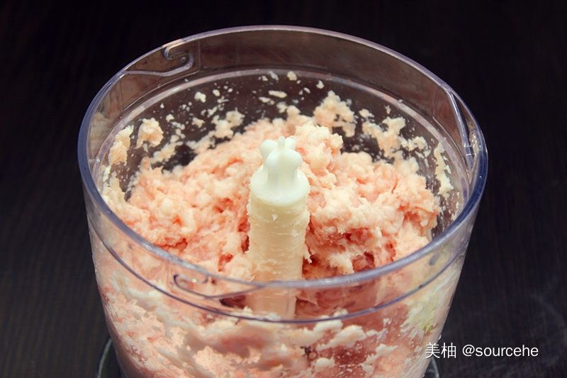  奶奶|冬至饺子这样做，皮薄馅大汁多，Q弹不易破，馅料实惠又鲜美