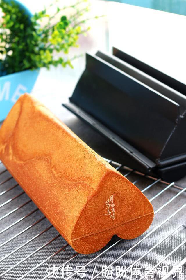  厉害|厉害了，520爱心吐司，不用黄油不用牛奶，低卡健康又快手