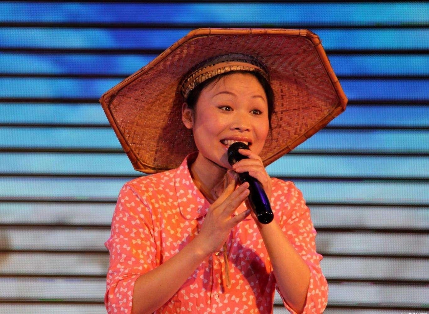 草根|“星光大道”捧红的五位明星,同样是草根出身,有些却不招人待见