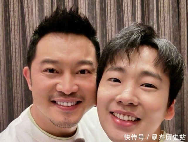 蔡徐坤|《跑男》下期未播先火,“砂锅菜”终于合体了,勾肩搭背笑点多