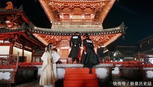 奔跑吧兄弟|奔跑吧有多无聊?抓了半天鸭子,捏了一晚上的蛋,观众:浪费时间