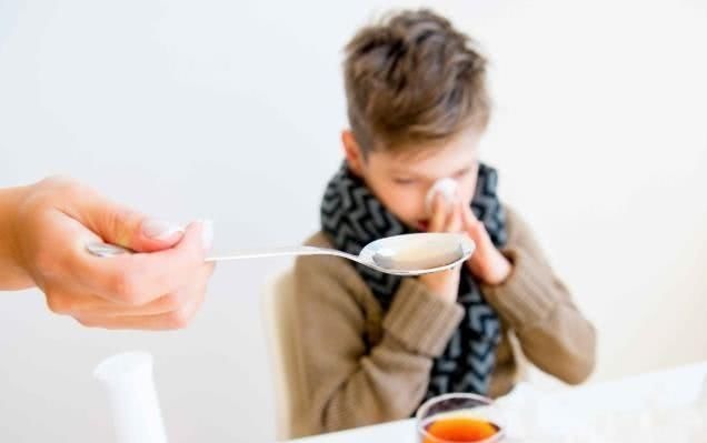 咳嗽|是风寒还是风热孩子咳嗽有痰,医生教你看这8个现象来辨别