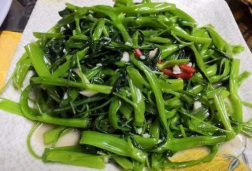 真正刮油的蔬菜就是它,每天炒一盘,刮油排毒,肠道也通畅了