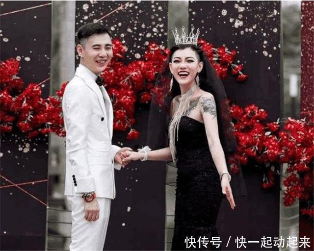 五行|当年纹身又剃头的“黑婚纱女孩”，因婚礼一夜爆红，她如今怎样了