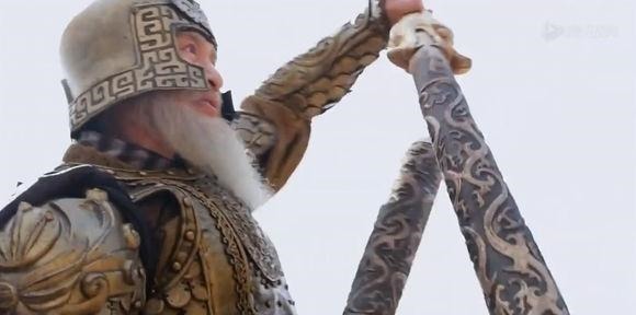 大锤@古代兵器真的有千斤重看完出土后的兵器,终于知道了事情的真相!