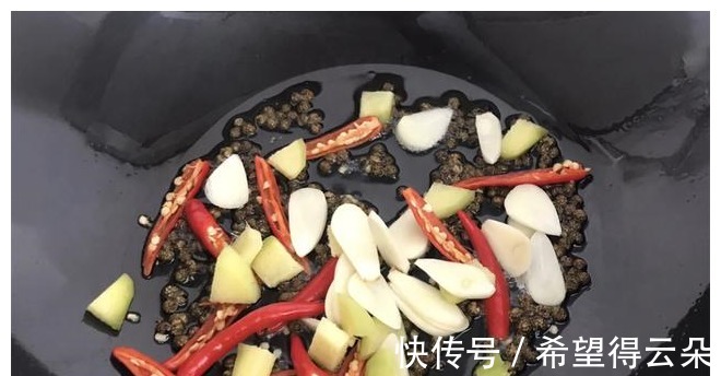 膳食纤维|人称“夏季第一菜”,是菜也是药,常吃清肠刮油防贫血,别错过!