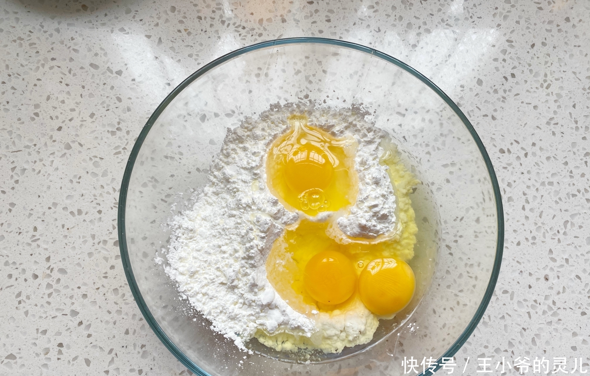 虾仁|在家也能轻松做出外酥里嫩的炸虾仁了,只要看一遍,人人都会做