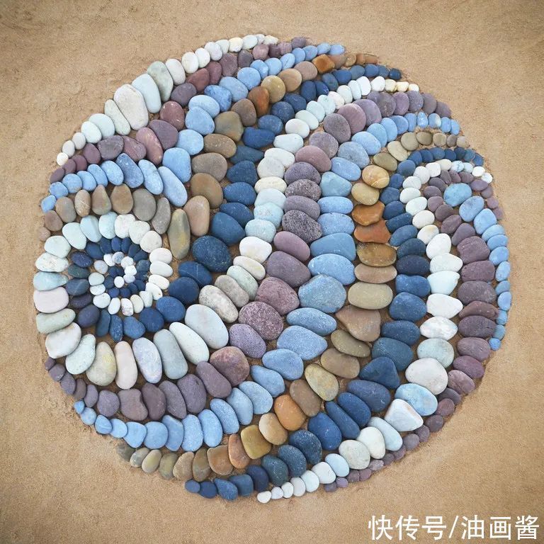 陆地|堆石头的艺术家又来了,最新作品艺术感更强,治愈强迫症