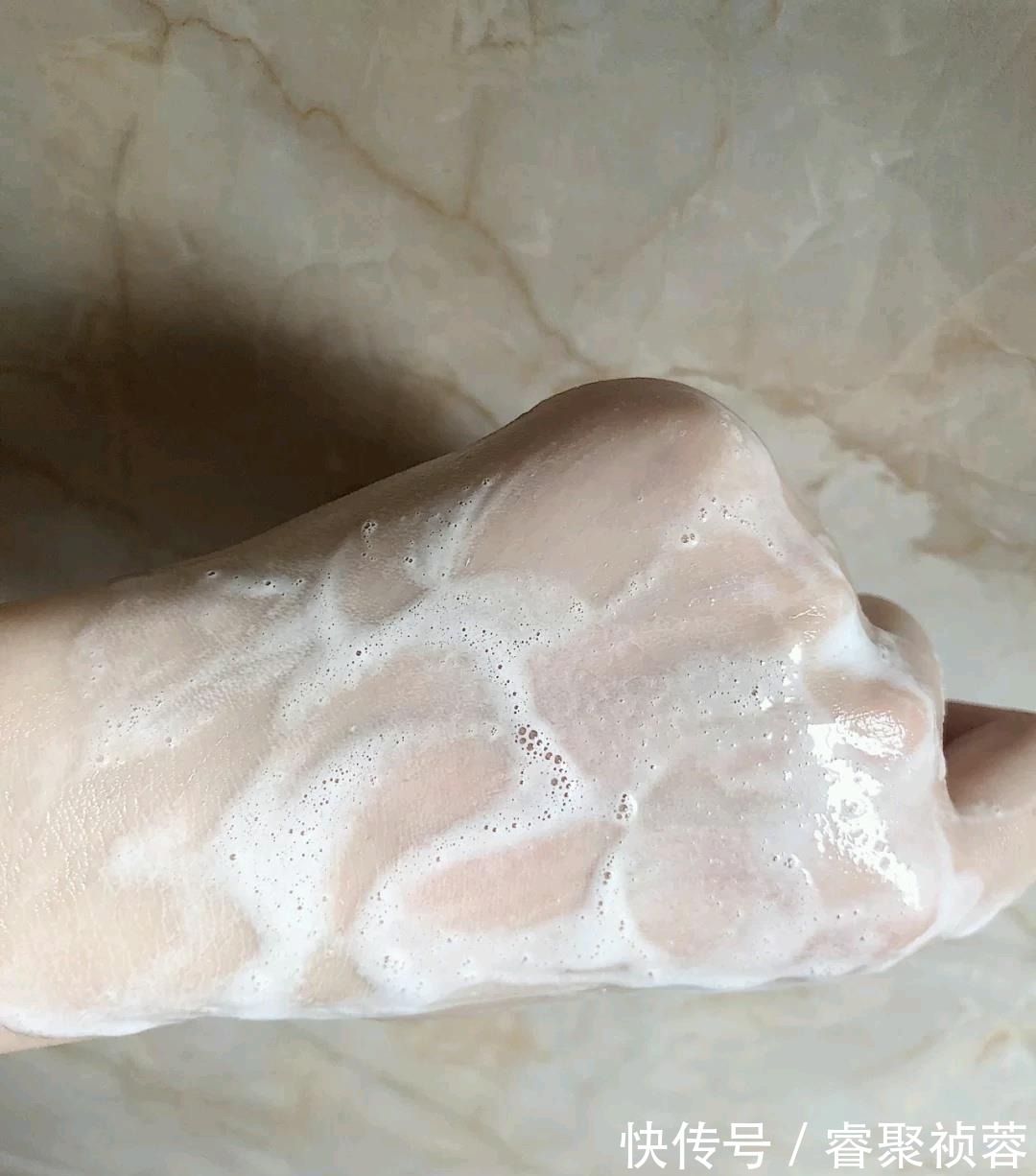 花印|屈臣氏哪些洗面奶好用?芙丽芳丝无添加,花印舒缓,你用过哪个