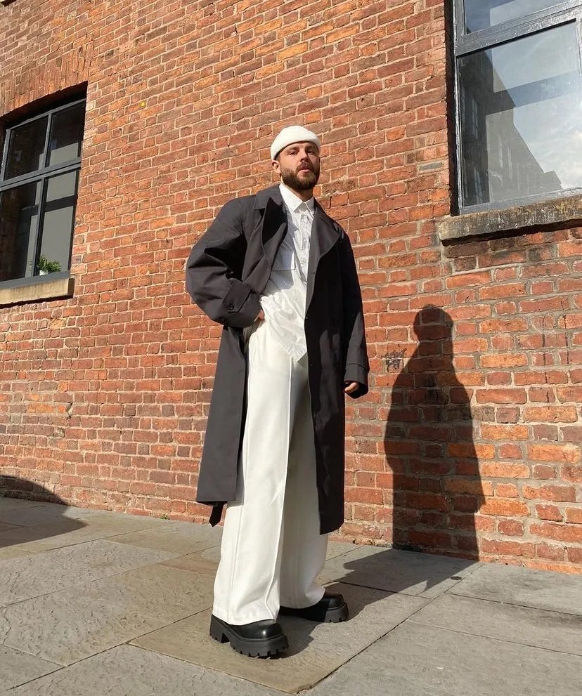 w英国大胡子玩转莫兰迪配色，适用于每个年龄段男性的高级穿搭