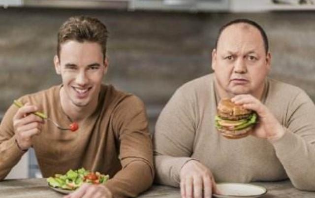 减肥|3类人可以选择不吃晚饭,若你也在其中,刚好可以当做减肥