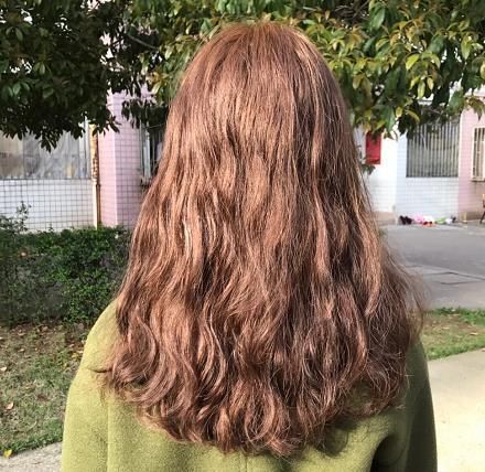 超等显白时兴的4款发色，2021新年就染这几个色彩了！