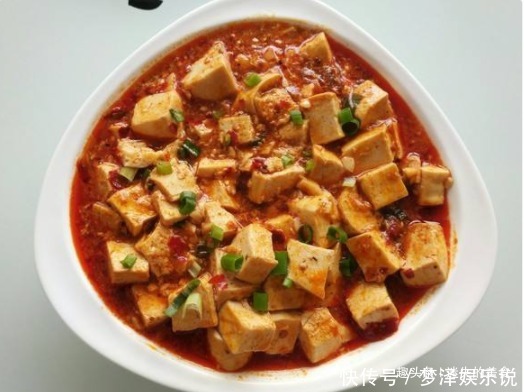 麻辣的味道|做麻婆豆腐要不要先焯水很多人不懂,难怪豆腐炖成渣,不入味