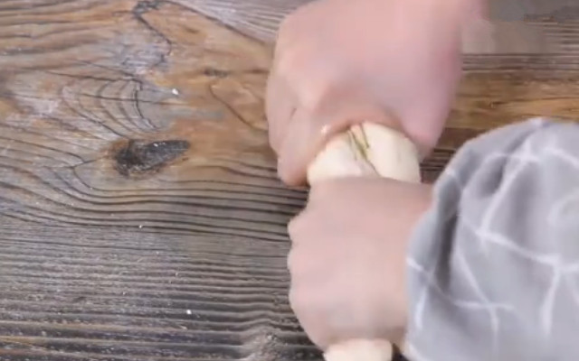 蒸馒头好吃有诀窍,一次性完美发酵,蒸好的馒头松软又好看!