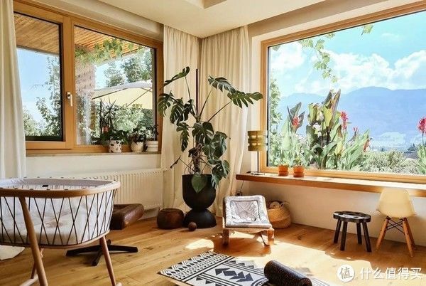 一本好书|窗边角落如何做出格调?1㎡的小空间,也能打造出惊艳的效果!