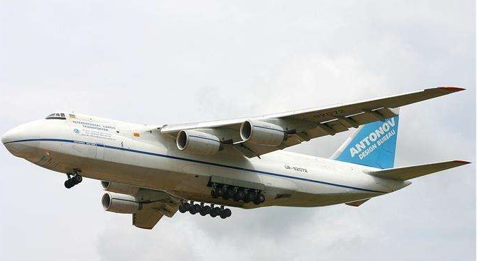 400吨巨无霸冲天而起，飞行72小时不落地，绕地球一圈