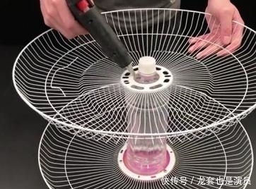 人人|电风扇坏了别扔,配一个塑料瓶还有大作用,放家里人人都夸好
