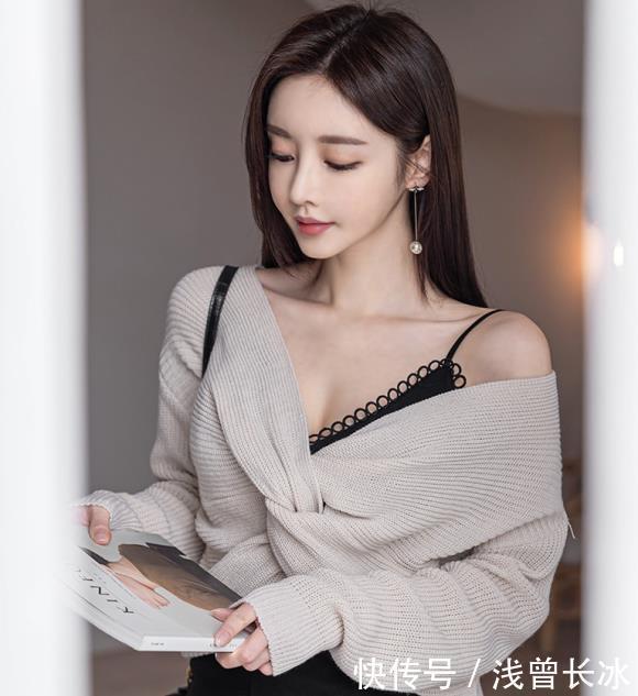 时尚|孙允珠黑色吊带蕾丝鱼尾裙,性感时尚显女人味