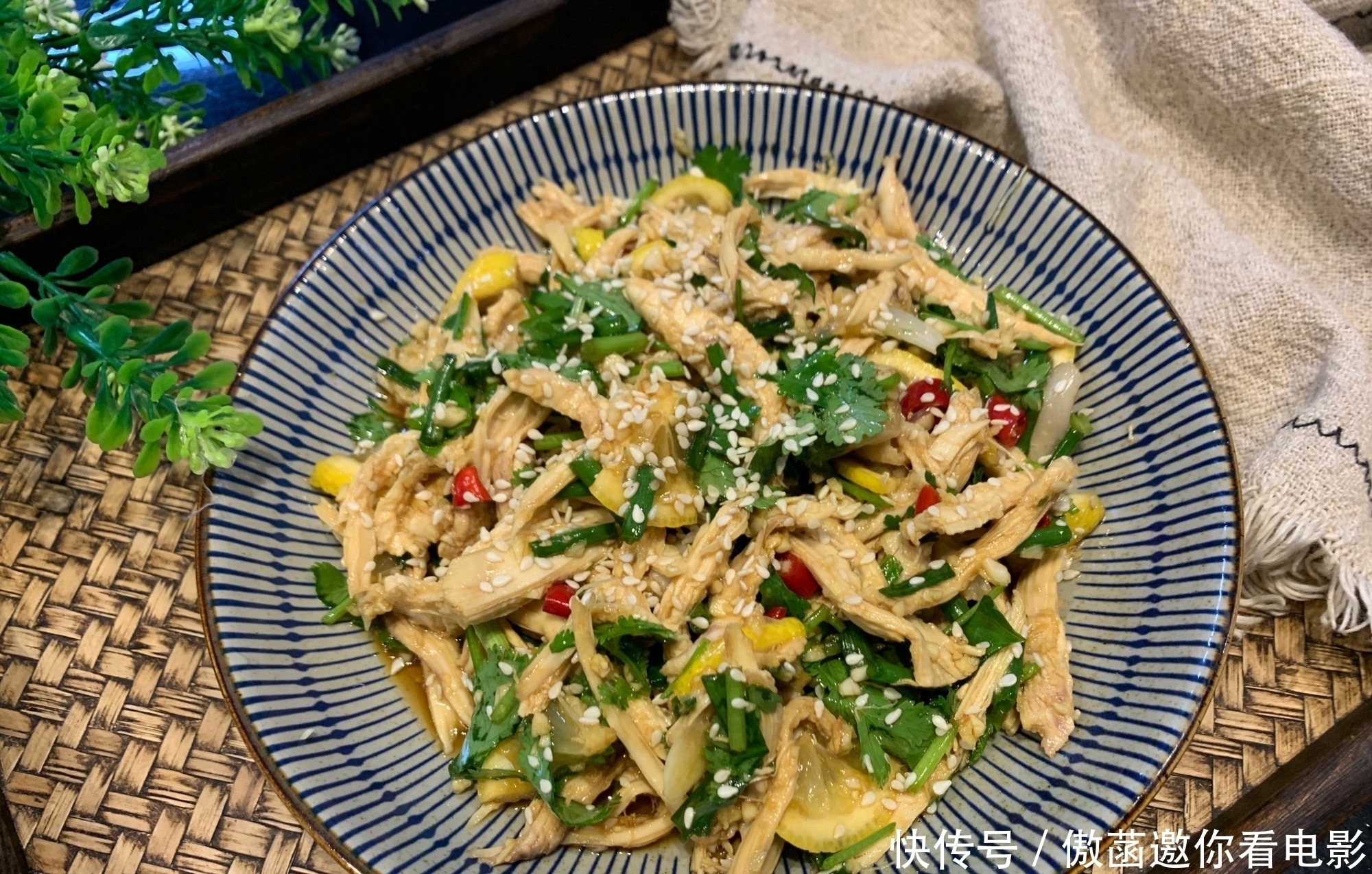  漂亮女人晚餐就吃它，解馋不长胖，体重悄悄的就轻了