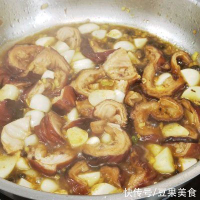 小孩|想解馋——家常爆肥肠这样做，隔壁小孩都馋哭了