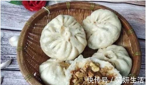 萝卜包子该怎么做?这种做法皮薄馅大,我家三天要吃一次