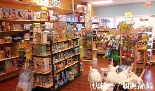 孩子们|“妈妈,那个娃娃一直在盯着我”,让孩子害怕的玩具,家长别再买了