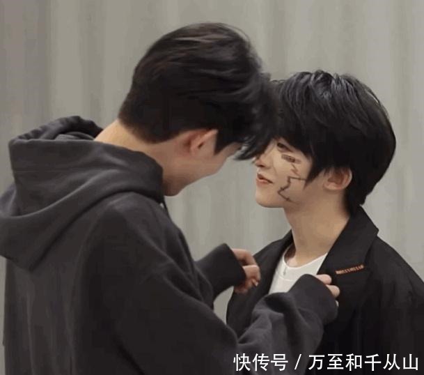 那些年|创4粉丝会刘宇甘望星合唱,对比有点强烈