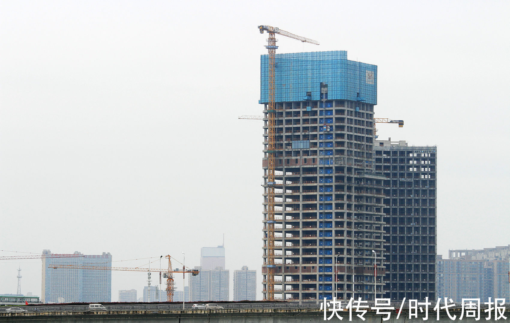 一线城市|哈尔滨打响“救市”第一枪，四季度楼市走向扑朔迷离