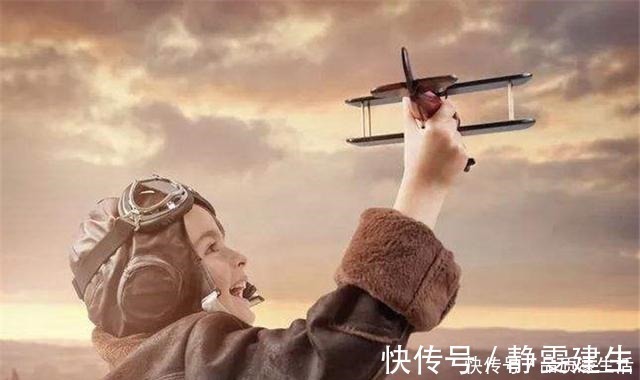 智力|孩子这四种行为,家长误以为是缺点,其实这是孩子聪明的表现!