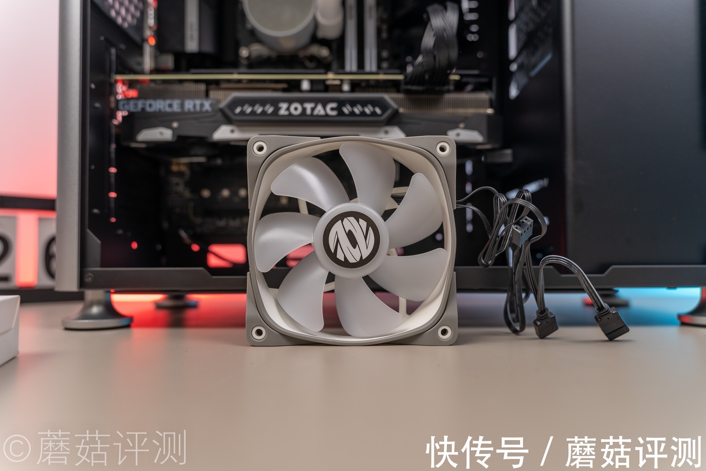 机箱|散热优秀，存储拓展性很棒！视频UP主与乔思伯I400机箱不得不说的故事