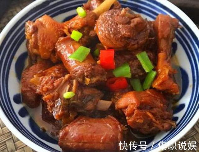 猪蹄|美食推荐香菇烧豆腐,笋干烧猪蹄,啤酒鸭,莲藕焖鸡的做法