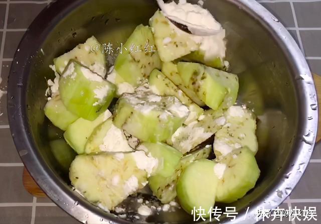 美味|茄子这样做一点都不油腻,简单又美味,绝对是下饭米饭的好菜