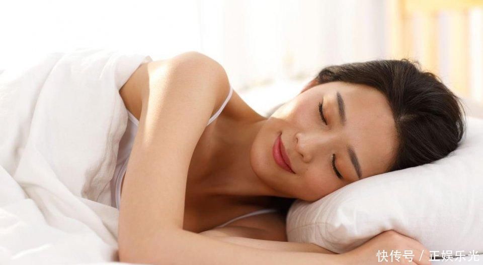 失眠|天然安眠药就藏在身边,水里放一点,天天喝,睡得香,失眠不来扰