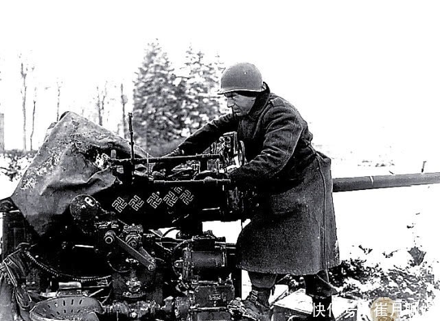 战役|突出部战役中的老照片:德军试图在造战争神话 杀伤美军9万人