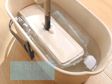 清水拖地还不如不拖,拖地时加进这一步骤,地面干净还不沾灰尘!