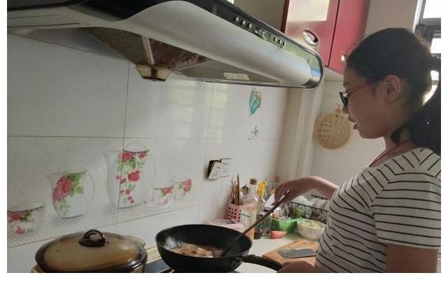 家长|孩子吃饭爱挑食,可能是父母忽略了这些,悉尼大学研究揭开谜底